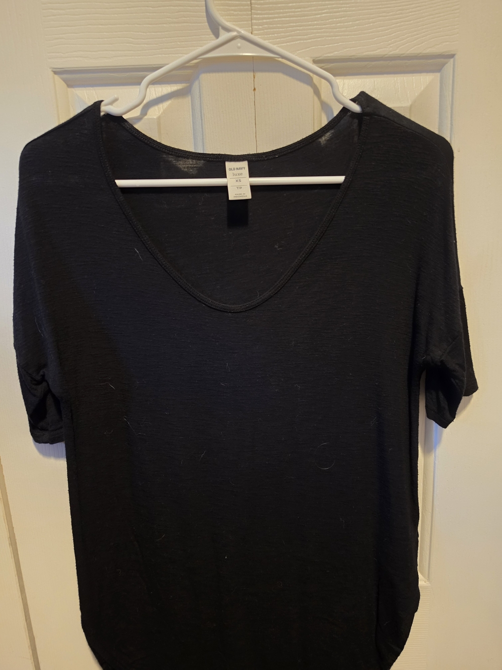 Old Navy Black Short Sleeve Scoop Neck Tee